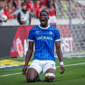 'I don't care what the previous striker did' - Arokodare on stepping into Onuachu's shoes at Genk